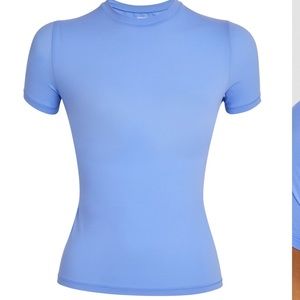 Skims Fits Everybody Tshirt